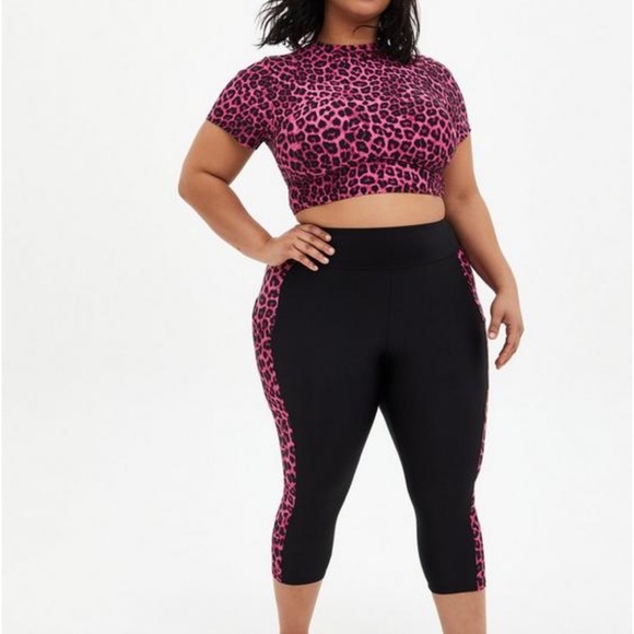 TORRID swimsuit rashguard and capri set, women’s plus size 1, 1X. - Picture 3 of 15